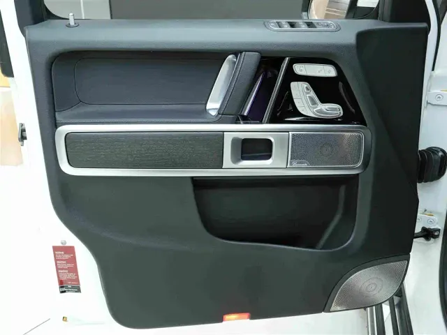 Mercedes-Benz G-Class — Фото автомобиля 14