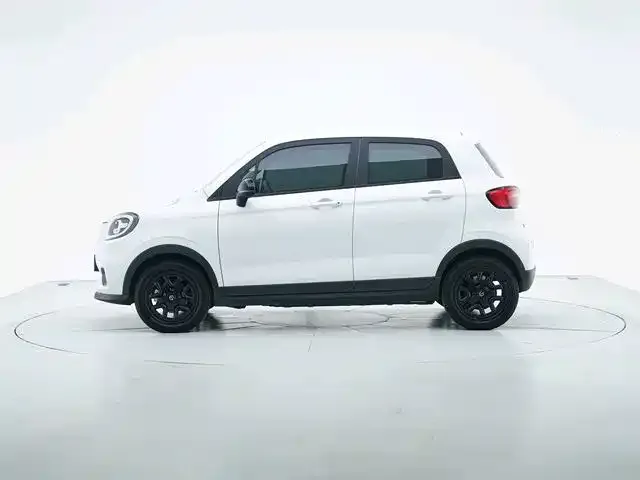 Leapmotor T03 — Фото автомобиля 7