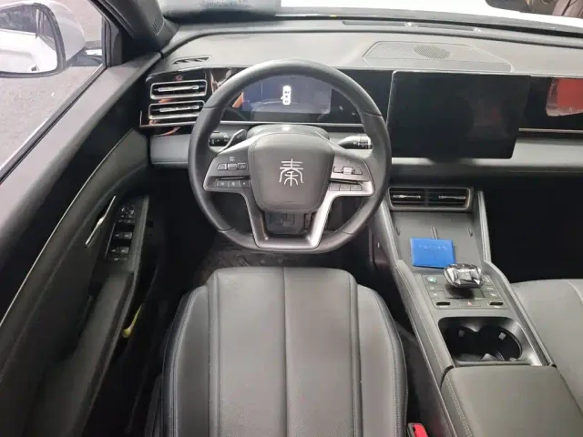 BYD Qin L 2025 DM-i Smart Drive Edition 80KM Leading — Фото автомобиля 11