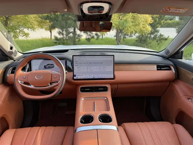 GAC Trumpchi Xiangwang S9 — Фото автомобиля 6