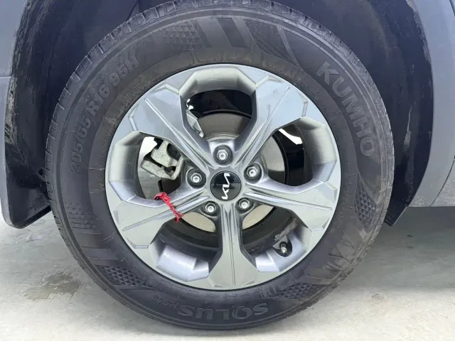 Kia Seltos — Фото автомобиля 22