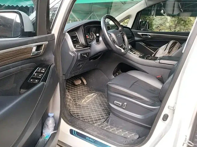GAC Trumpchi M8 — Фото автомобиля 15
