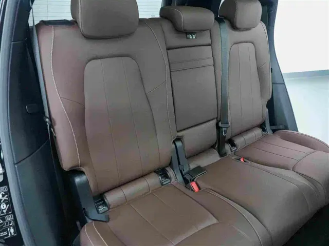 Mercedes-Benz GLB-Class — Фото автомобиля 11
