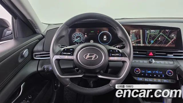 Hyundai Avante CN7 — Фото автомобиля 13