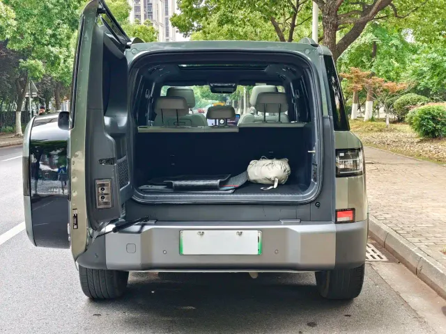 BYD FangChengBao Titanium 7 — Фото автомобиля 16