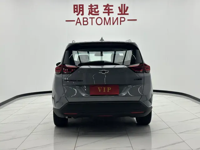 Chevrolet Orlando — Фото автомобиля 10