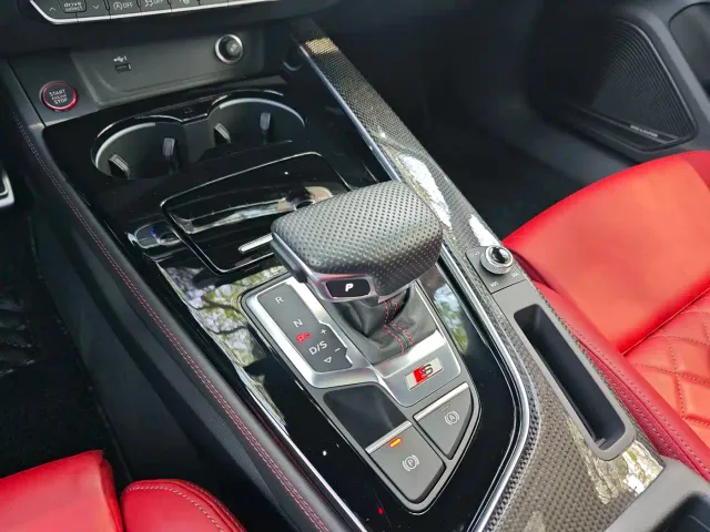 Audi S4 — Фото автомобиля 18