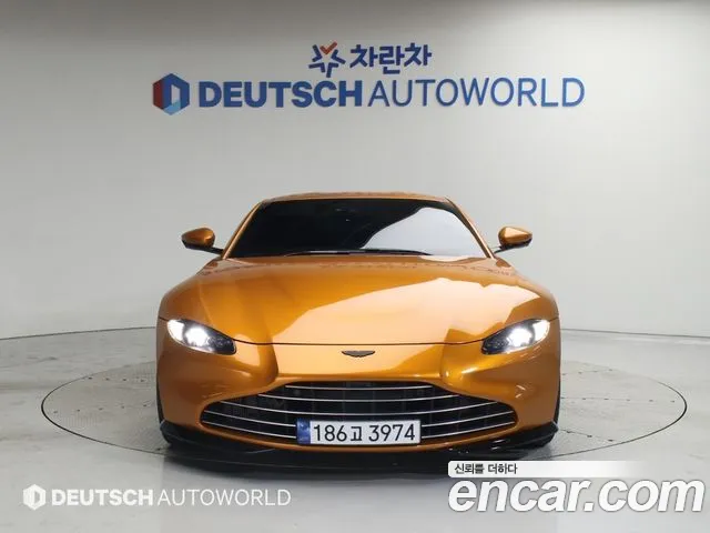Astonmartin Vantage — Фото автомобиля 3