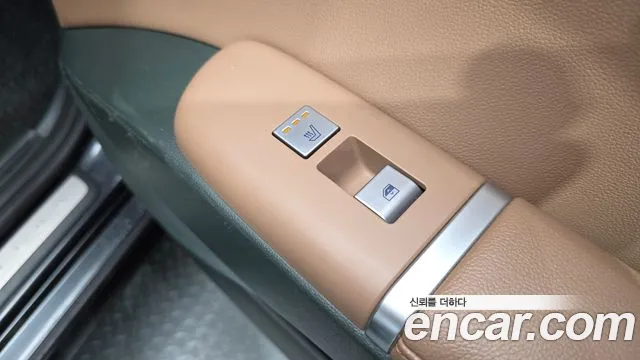 Hyundai Grandeur GN7 — Фото автомобиля 25
