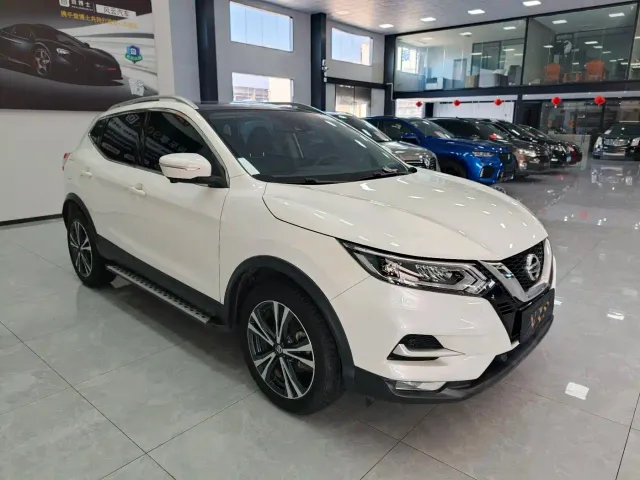 Nissan Qashqai — Фото автомобиля 3