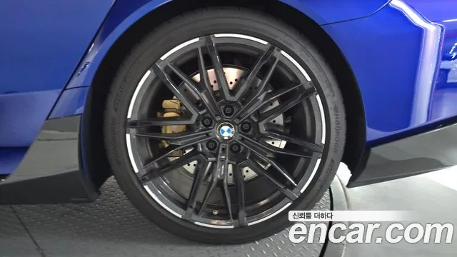 BMW M5 — Фото автомобиля 21