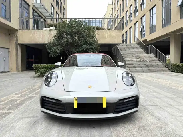 Porsche 911 — Фото автомобиля 3