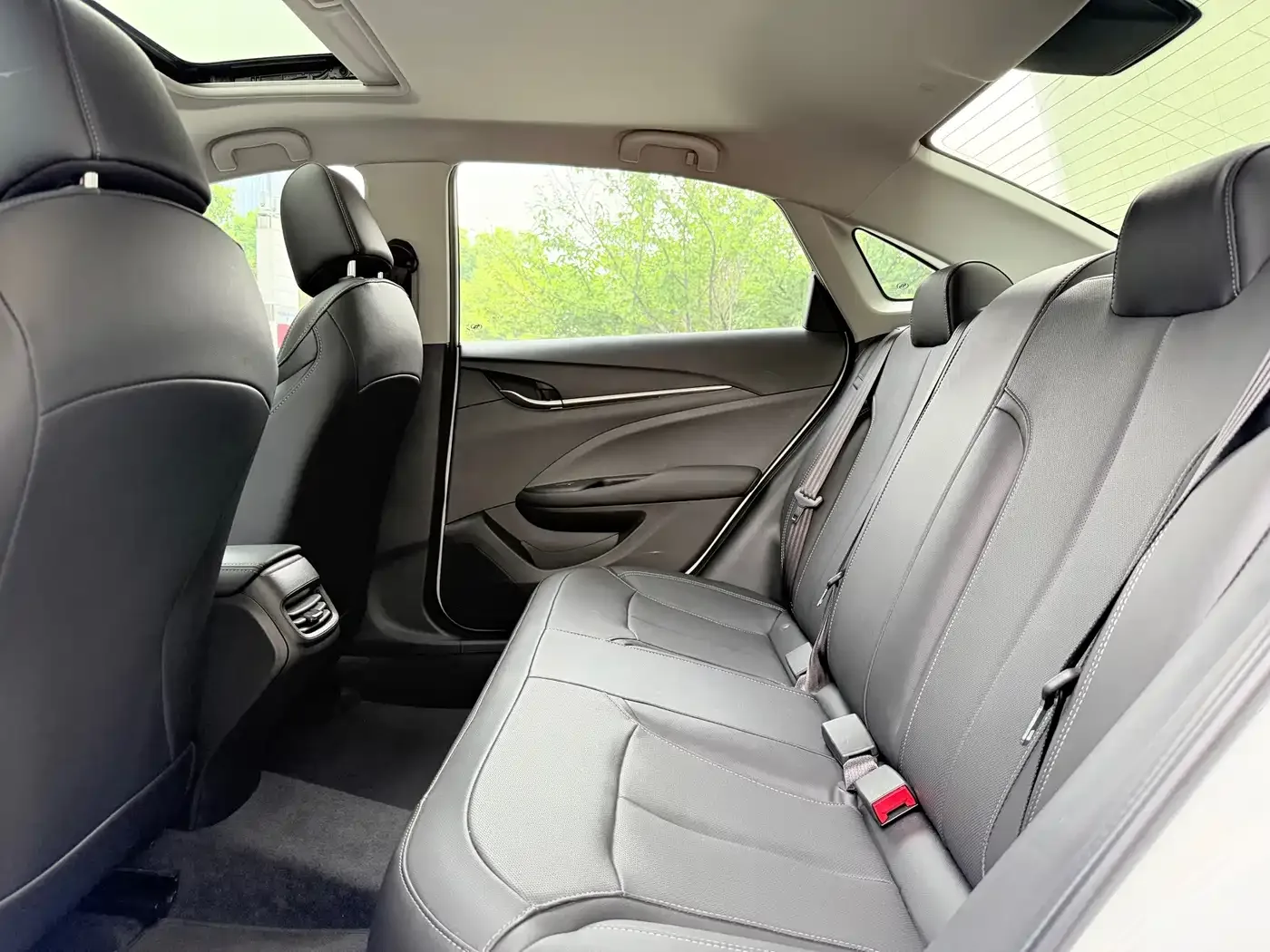 Buick Excelle 2021 Exemplar 1.5L Auto Elite — Фото автомобиля 13