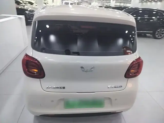 Wuling Hongguang Mini EV — Фото автомобиля 5