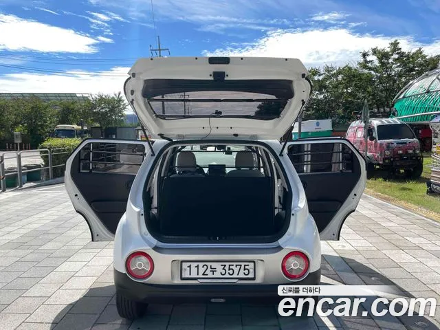 Hyundai Casper Casper Фургон — Фото автомобиля 14