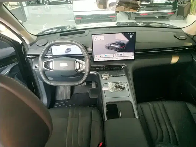 Geely Galaxy E5 — Фото автомобиля 9