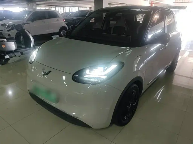 Фотография автомобиля — Wuling Bingo