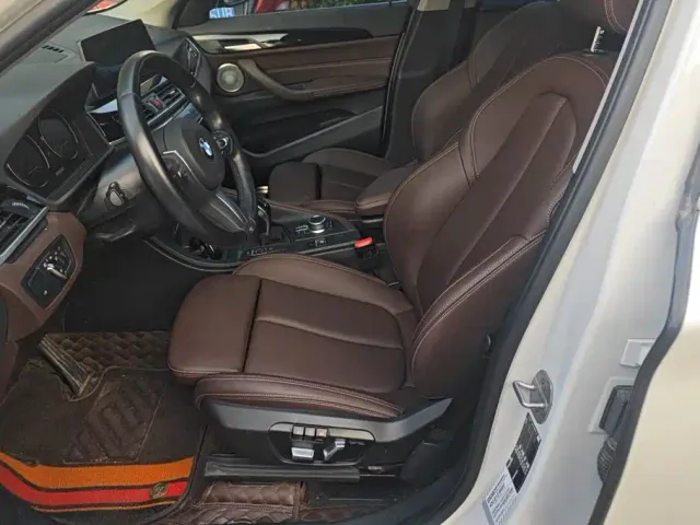 BMW X1 — Фото автомобиля 9