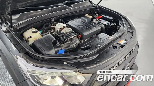 KG_Mobility_Ssangyong Rexton Новый Rexton Sport Khan Дизель 2.2 4WD — Фото автомобиля 6