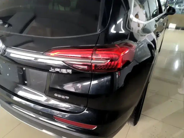 Buick Envision Plus — Фото автомобиля 7