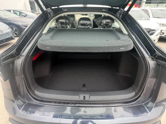 Volkswagen ID.7 Vizzion — Фото автомобиля 13
