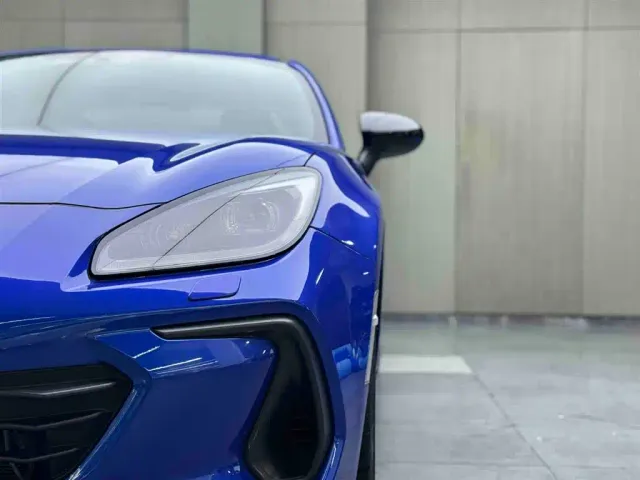 Subaru BRZ — Фото автомобиля 8