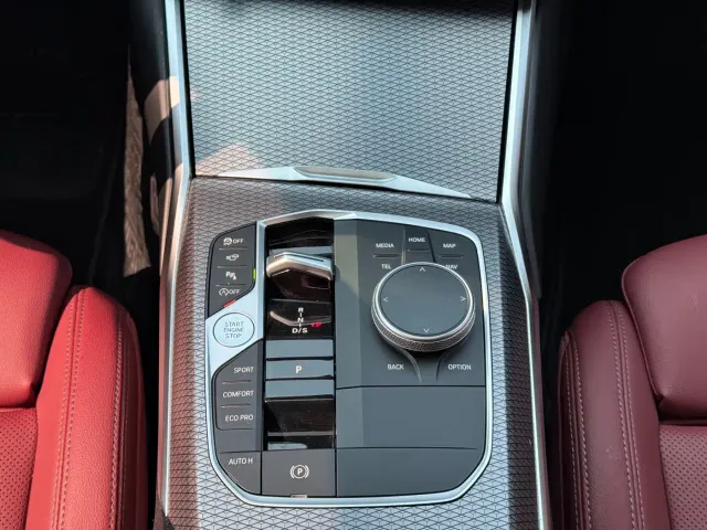 BMW 3 Series — Фото автомобиля 8