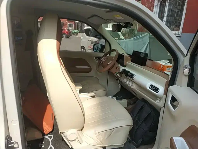Wuling Hongguang Mini EV — Фото автомобиля 24