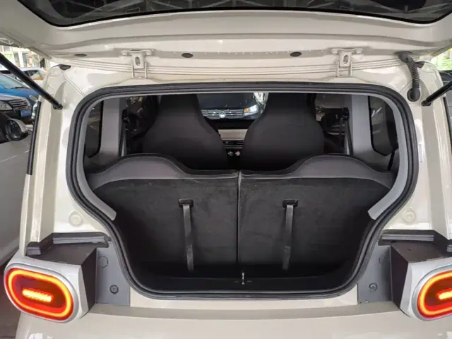 Wuling Hongguang Mini EV — Фото автомобиля 18