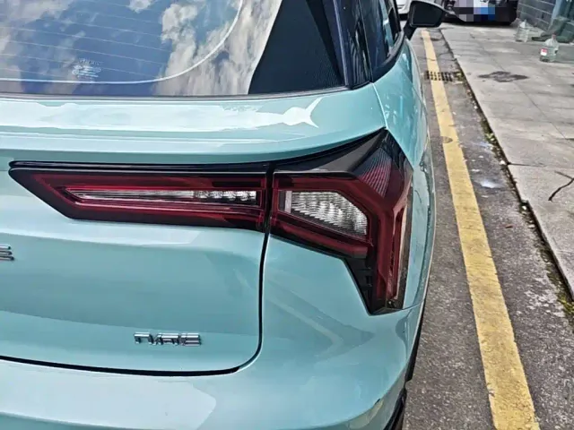 Geely Geometry E Firefly — Фото автомобиля 7