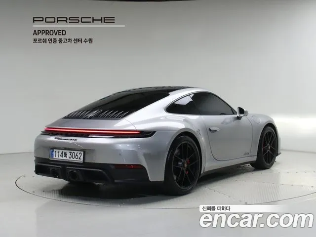 Porsche 911 — Фото автомобиля 2
