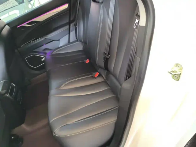 Geely Borui — Фото автомобиля 16