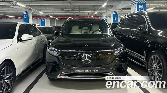 Mercedes-Benz EQB — Фото автомобиля 2