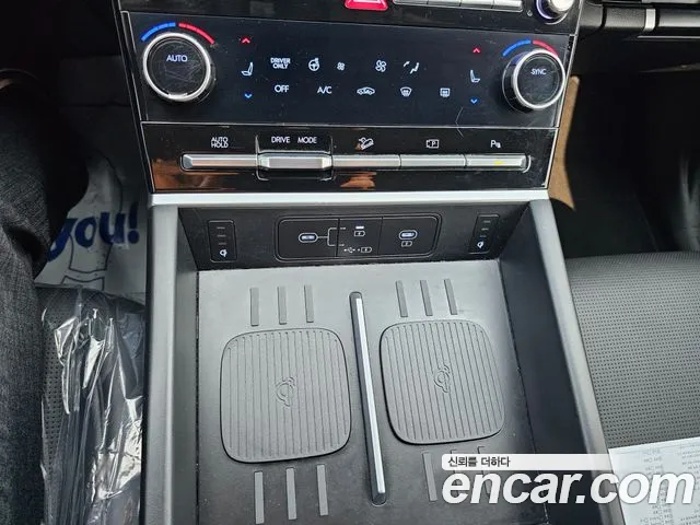 Hyundai Santa Fe MX5 — Фото автомобиля 20