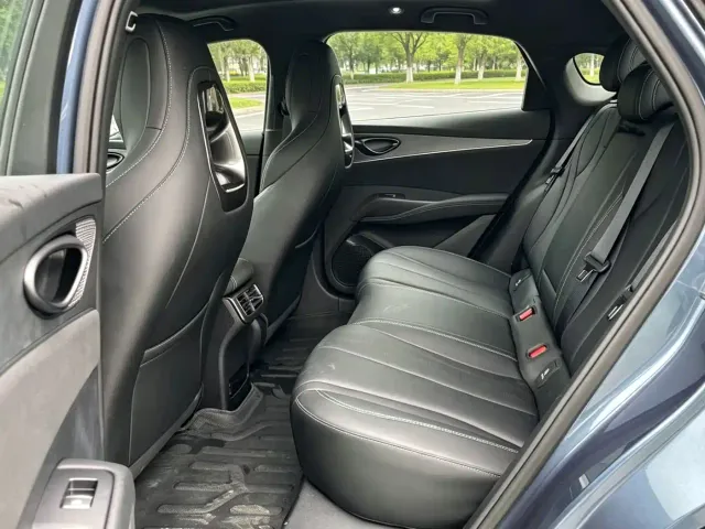 BYD Seal 06 — Фото автомобиля 10