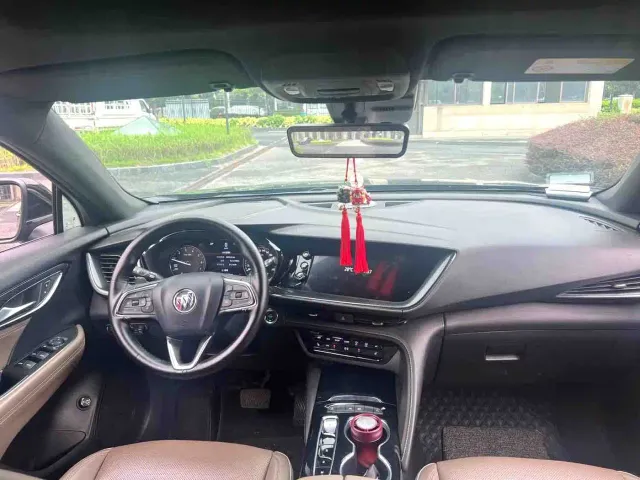 Buick Envision Plus — Фото автомобиля 6