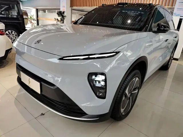 Фотография автомобиля — Nio ES8