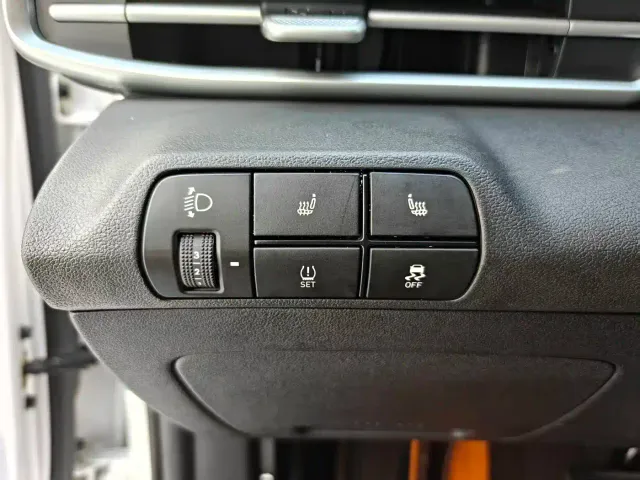 Hyundai Elantra — Фото автомобиля 14