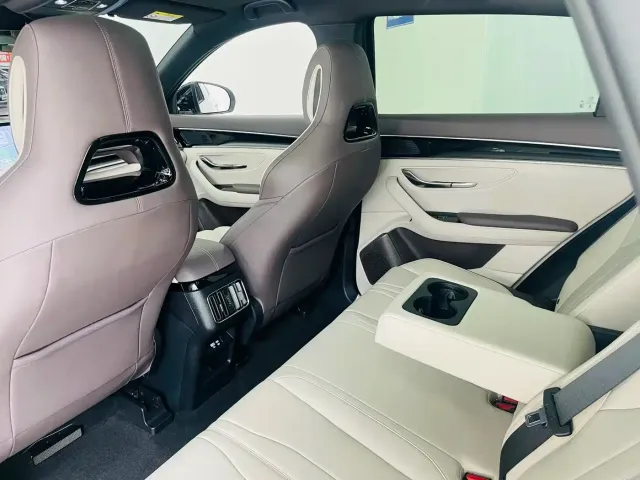 BYD Song PLUS — Фото автомобиля 10