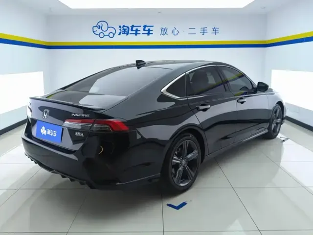 Honda Inspire 2023 260TURBO Delicate Edition — Фото автомобиля 3