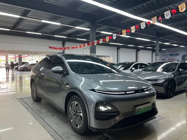 Xpeng G6 — Фото автомобиля 3