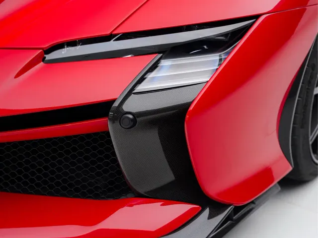 Ferrari SF90 — Фото автомобиля 14