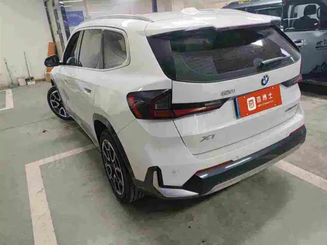BMW X1 — Фото автомобиля 2