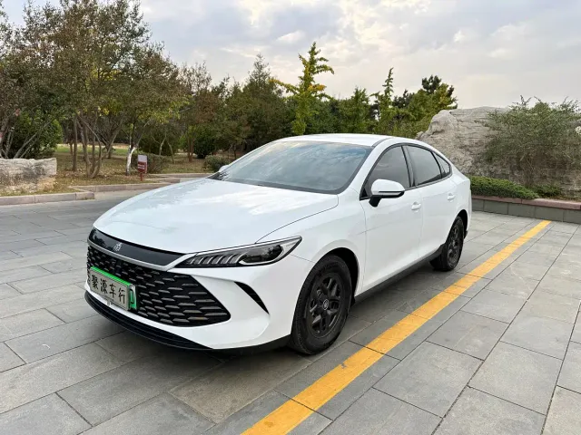 BYD Qin PLUS — Фото автомобиля 3
