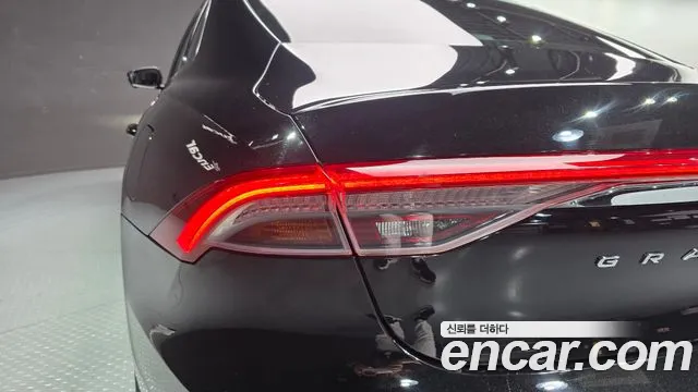 Hyundai Grandeur Новый Grandeur IG — Фото автомобиля 22