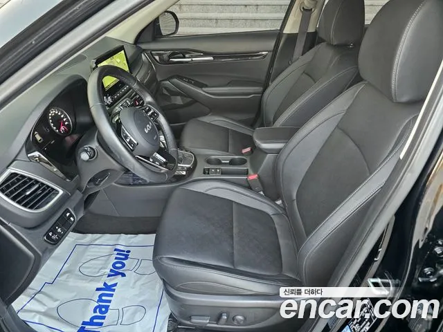 Kia Seltos — Фото автомобиля 6