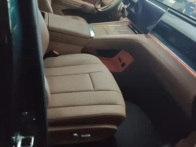 Wuling Starlight L — Фото автомобиля 8
