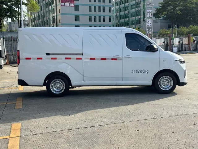 Wuling Yangguang — Фото автомобиля 7