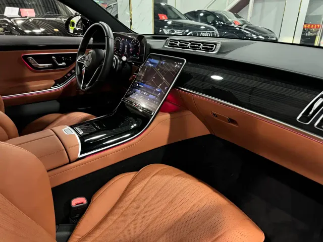 Mercedes-Benz S-Class — Фото автомобиля 19