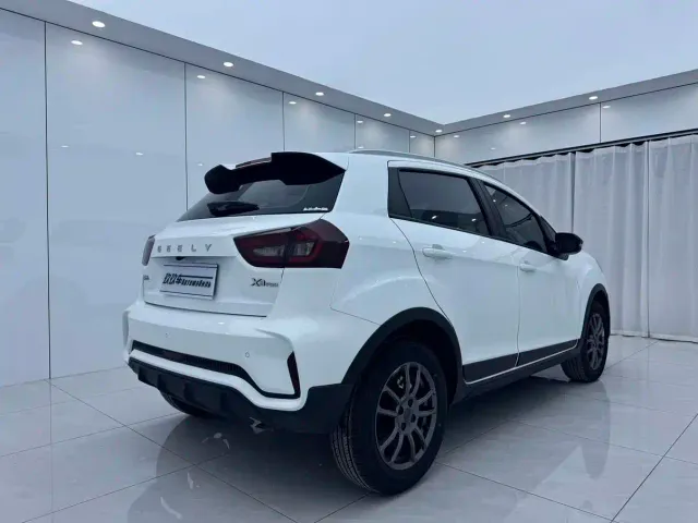 Geely Vision X3 — Фото автомобиля 4
